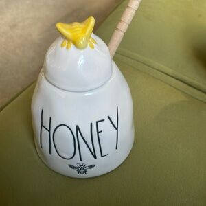 Rae Dunn Honey Pot​ NWT​​​​​​​​